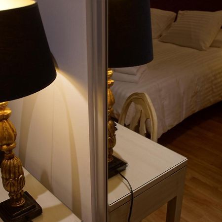 Hotel De Charme L'Oree Du Parc Romans-sur-Isère Eksteriør bilde
